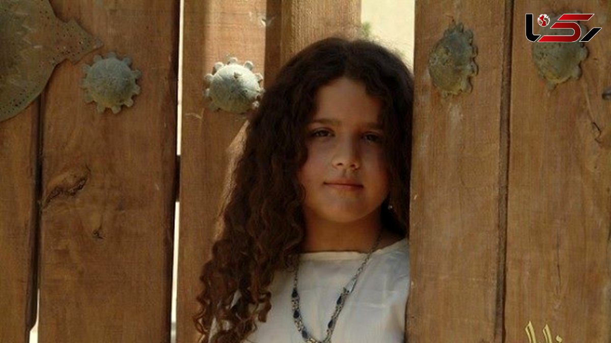 روژانآریامنش 1