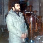 عکس؛ سفر در زمان؛ «شهید شیرودی» در لباس خلبانی و با اسلحه کلاشینکف؛ اواخر دهه 50