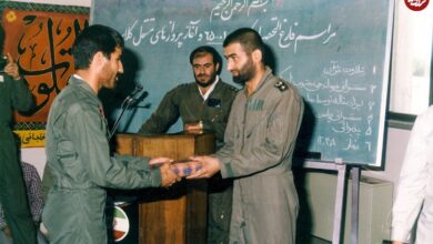 عکس؛ سفر در زمان؛ «پسران شهید عباس بابایی» در لباس خلبانی؛ دهه 60