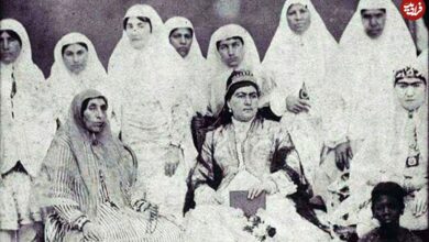 عکس؛ سفر در زمان؛ سنگ قبر دختر ناصرالدین شاه قاجار ملقب به «عزالسلطنه» در بهشت زهرا
