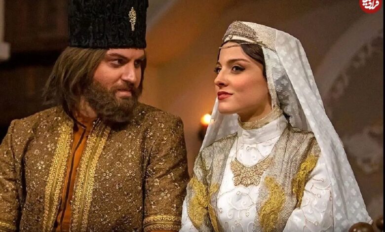 عکس؛ سفر در زمان؛ چهره «سارا گرجی» سریال جیران در آستانه 30 سالگی 1 عکس؛ سفر در زمان؛ چهره «سارا گرجی» سریال جیران در آستانه 30 سالگی