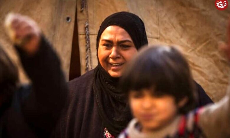تاریخ و سفر در زمان (عکس ) چهرۀ «طلا» سریال زیرخاکی های شخصیاش 55 سالگی 1 عکس؛ سفر زمان؛ چهرۀ «طلا» (سریال زیرخاکی) در عکسهای شخصیاش در 55 سالگی