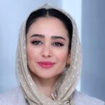 عکس| سفر به تاریخ؛ چهرۀ «الناز حبیبی» در 22 سالگی در سومین فیلمش در کنار «لیلا اوتادی»