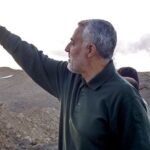 عکس| سفر در زمان؛ «سردار سلیمانی و ابومهدی مهندس» در بین الحرمین؛ دهه 90