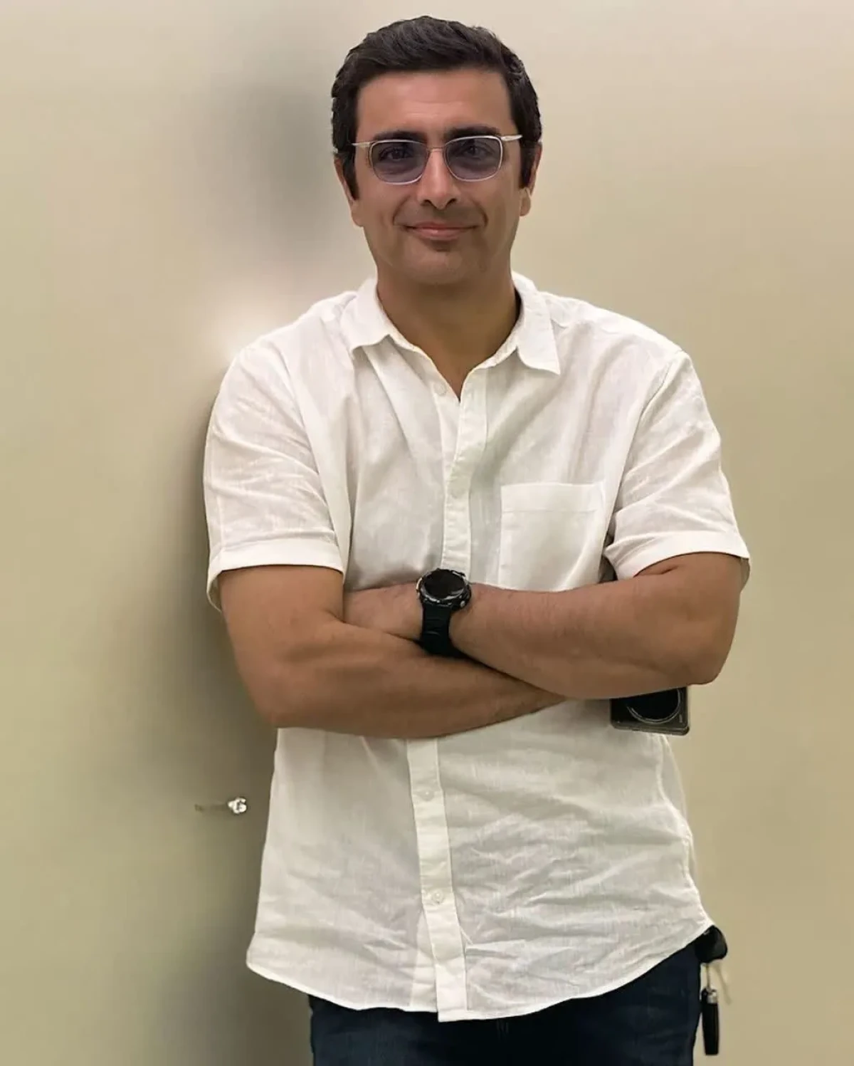 عکس روز | امین زندگانی در ۵۳ سالگی؛ استایلی که همه رو شگفتزده کرد! 4 1761572356 914 IMG 20241215 084005 559 1