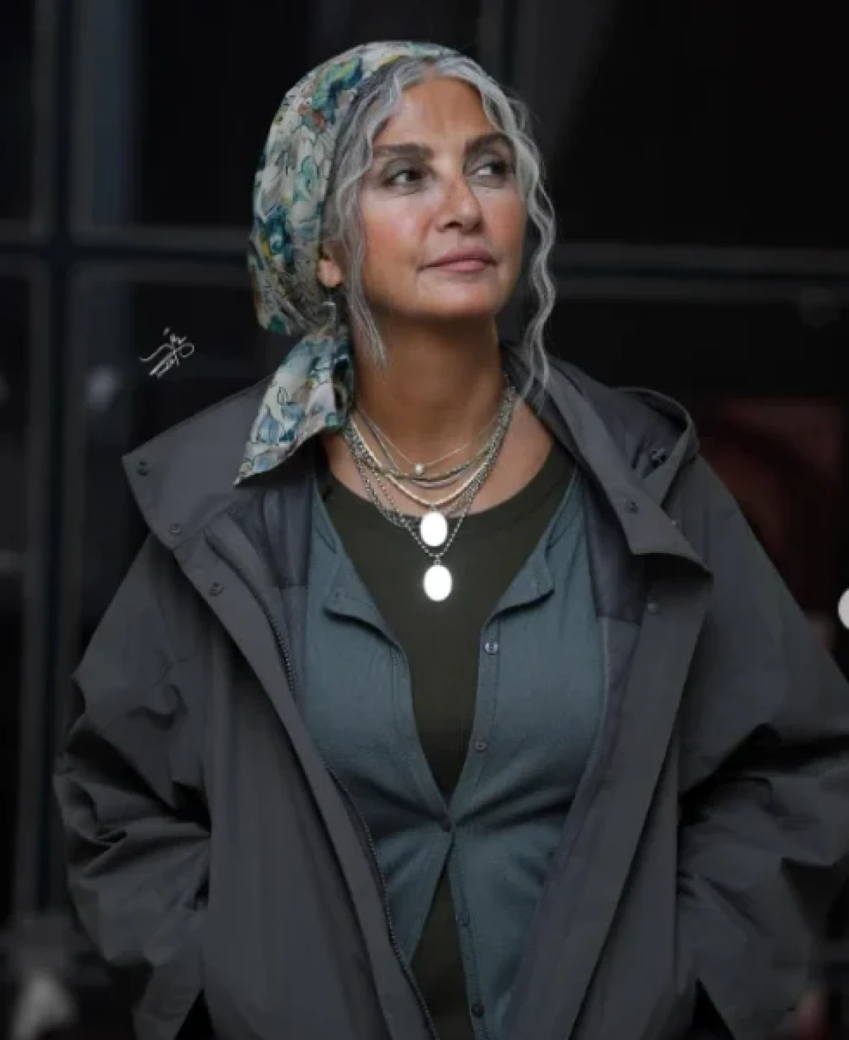 عکس روز | رویا جاویدنیا؛ یه استایلِ پاییزیِ شیک! 6 Screenshot 2025 10 27 173647 490x600 1