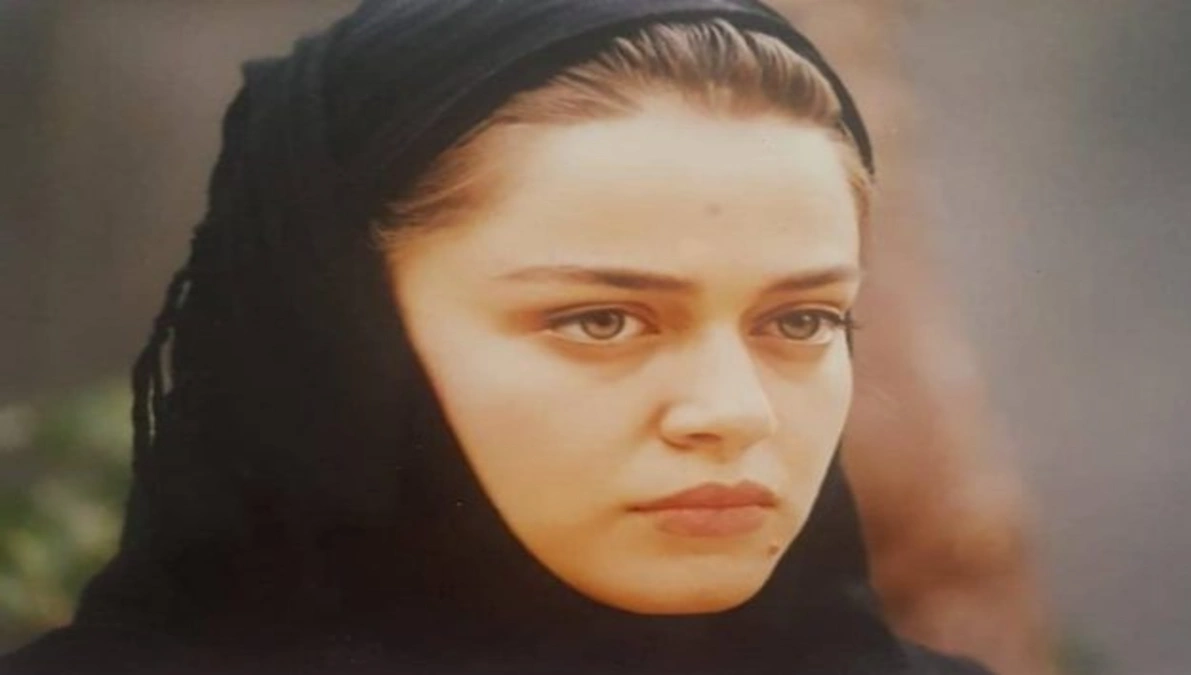 بهاره رهنما 13
