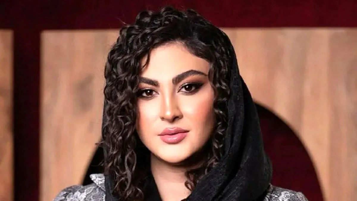 مریم مومن0 1