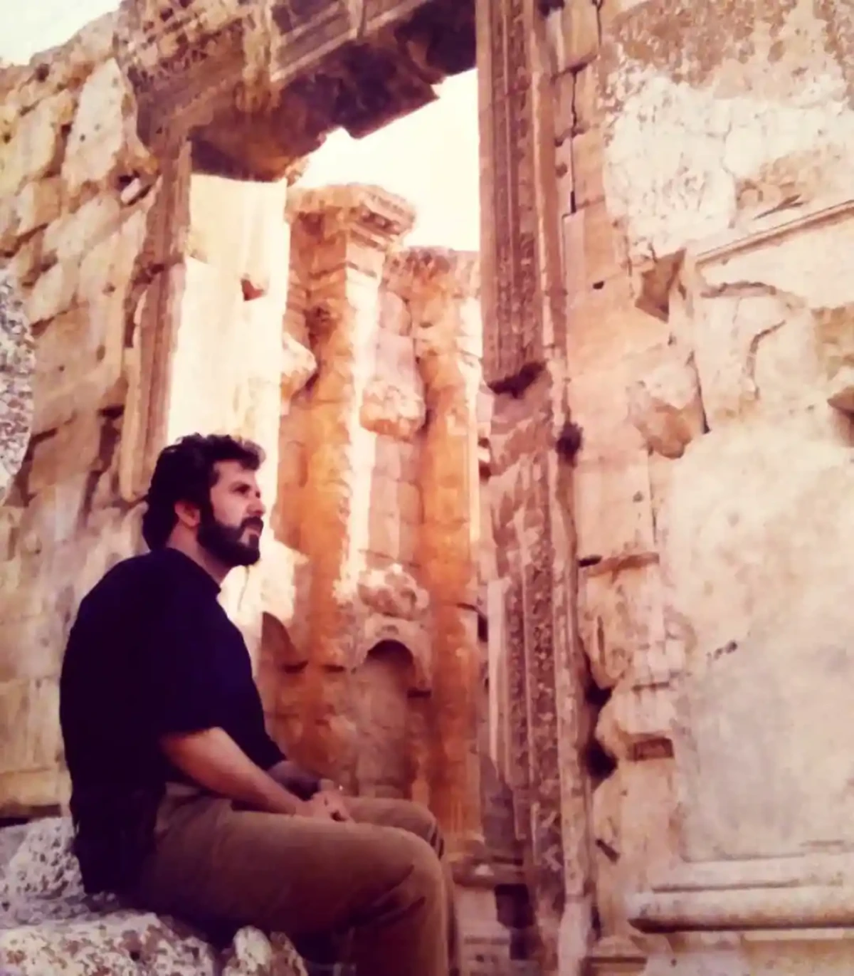 عکس روز | عکس «رودامون» سریال یوسف پیامبر در جوانی و در کنار معبد ژوپیتر لبنان 2 esrafilalamdari 1518894930 1716937575406269455 3015075831 1